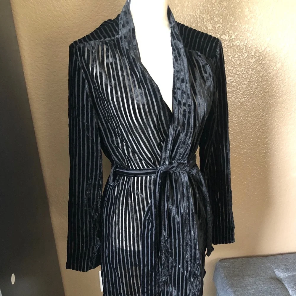 Knot Sisters EUC Velvet & Sheer Striped Black Cardigan Medium - Picture 7 of 14